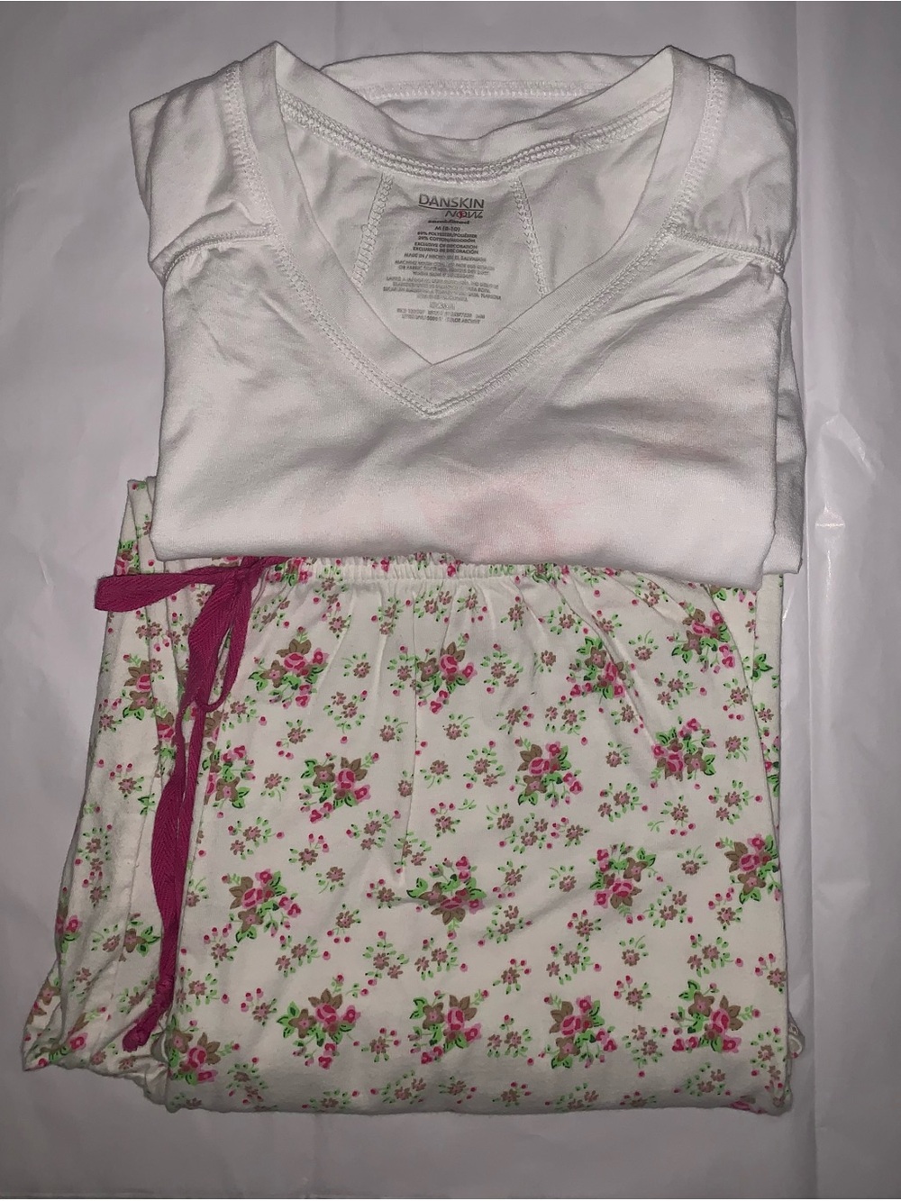 PJ Pants Set Danskin White V-Neck Tee/Capri Cotton PJ Pants